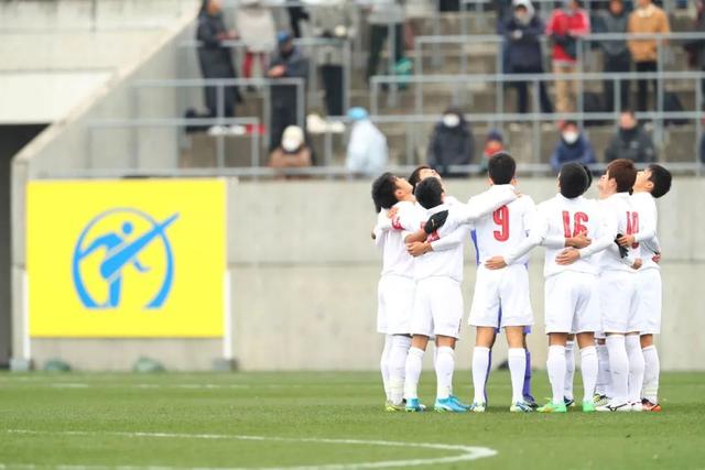 小萨32+21国王险胜鹈鹕3连胜 绿军大胜活塞