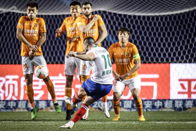 魔术6连胜送太阳4连败 吹杨19助老鹰险胜国王